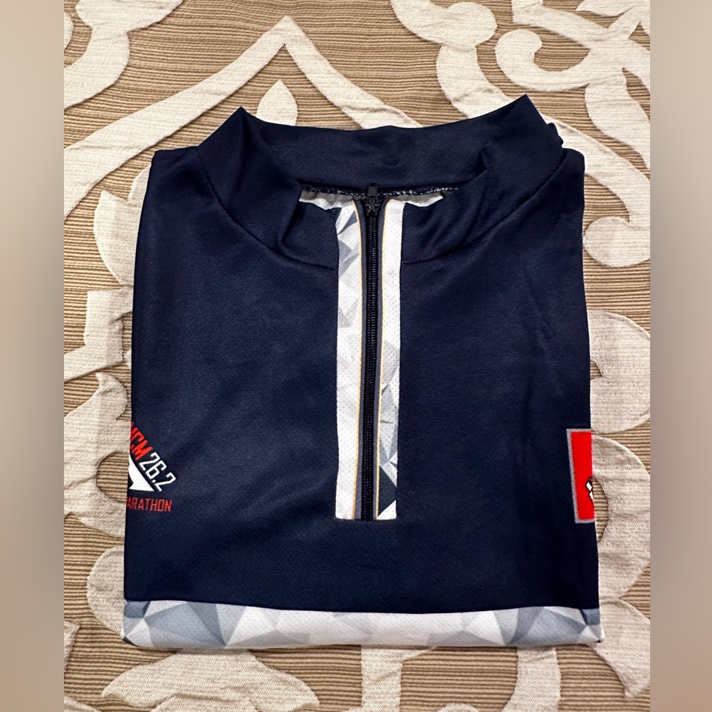 Marine Corps Marathon 2020 “The People’s Marathon” Long Sleeve Shirt - Picture 9 of 10
